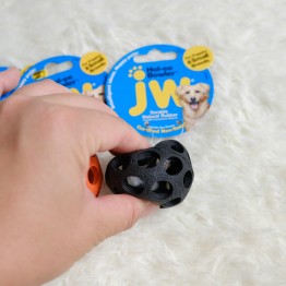 美國JW 天然橡膠保齡球(XS)  寵物益智玩具